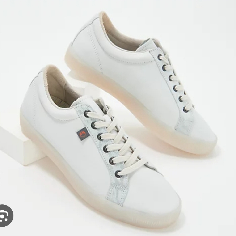 Softinos by Fly London Lace-Up Leather Sneaker size 39